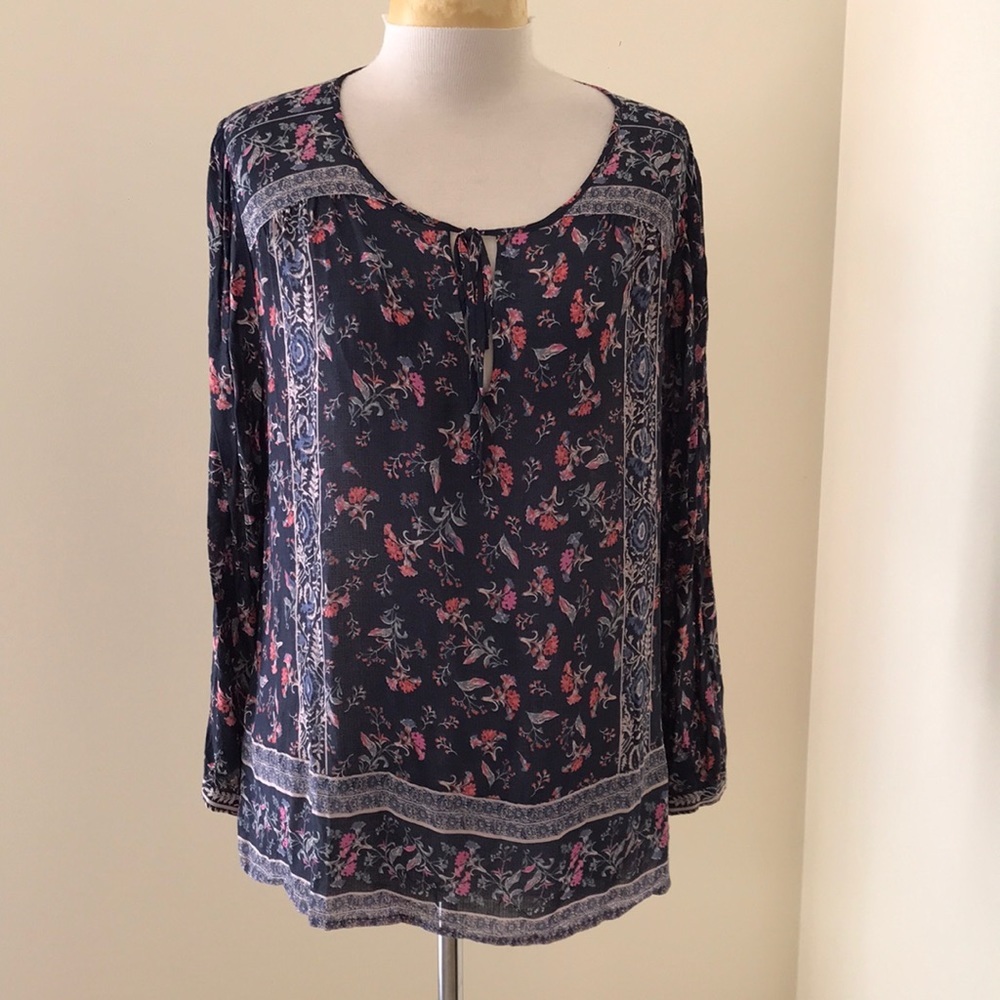 Lucky Brand large long sleeve navy floral blouse .